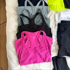 Lululemon Women’s Bundle, Size 4-8, NWT and Used